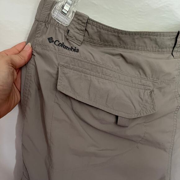 Columbia Omni-Shade Cargo Mens Shorts Size 40 Tan Hiking 10" Gorpcore Outdoor - Picture 6 of 10